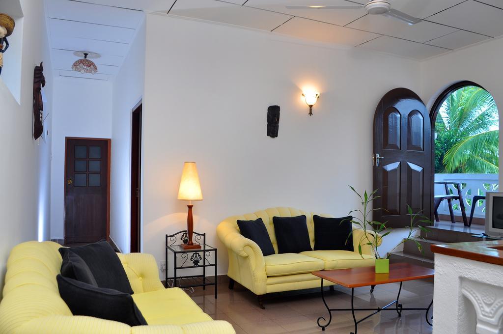 Ayubowan Guesthouse Negombo Bilik gambar